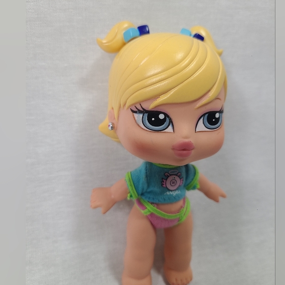 BRATZ Babyz 5" Doll Figure MGA Entertainment Blonde Blue Eyes Chloe - Picture 4 of 6